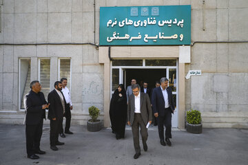 بازدید از پردیس فناوری‌های نرم و صنایع فرهنگی جهاددانشگاهی خراسان رضوی