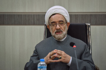 مقدم: حوزه‌های علمیه باید در اصلاح نظام حقوقی زنان پیشگام شوند 