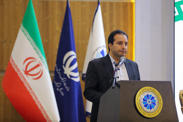 سخنرانی «مهدی آریان» مدیرکل فرهنگ و ارشاد اسلامی خراسان شمالی در سفر وزیر فرهنگ و ارشاد اسلامی و معاون رئیس جمهور - خراسان شمالی