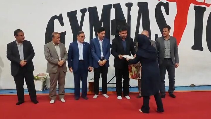 افزایش سرانه ورزشی ملایر به ۵۳ سانتی‌متر؛ ۹ زمین چمن مصنوعی در سه سال گذشته افتتاح شد