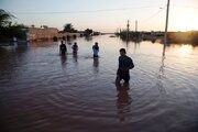 سیل سلماس جان دختر ۱۰ ساله را گرفت