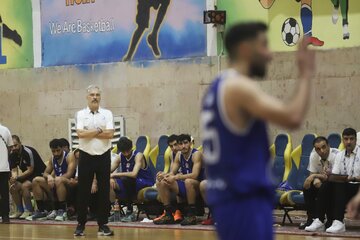 هفته نخست لیگ برتر بسکتبال ؛ پالایش نفت آبادان - استقلال تهران