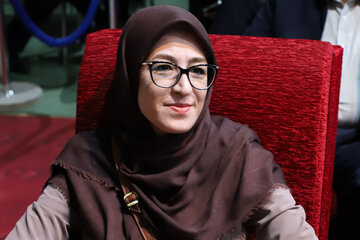 حمیده بردباری معاون ارتباطات و اطلاع رسانی دفتر رییس جمهور در آیین نکوداشت روز جهانی استاندارد و تجلیل از واحدهای نمونه استان آذربایجان شرقی

