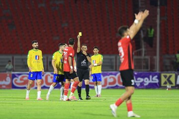 هفته دهم لیگ برتر فوتبال؛ تراکتور - صنعت نفت