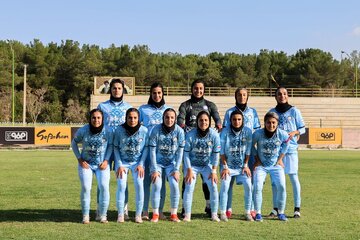 تیم فوتبال بانوان تیم گلگهر سیرجان 