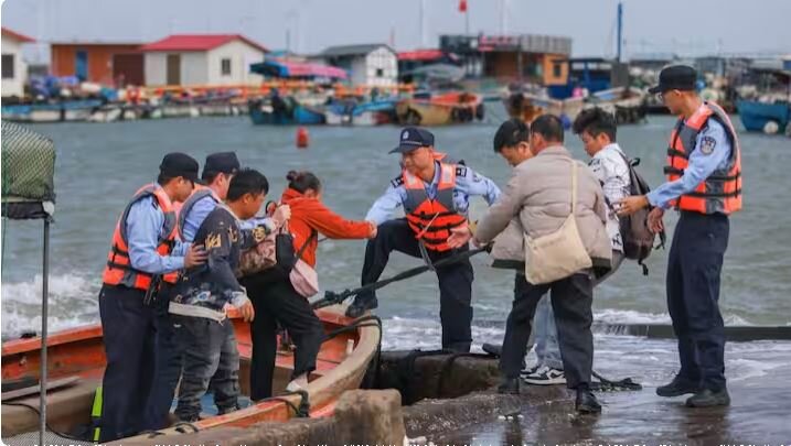 طوفان سهمگین در تایوان؛ صدها پرواز در سراسر شرق آسیا لغو شد