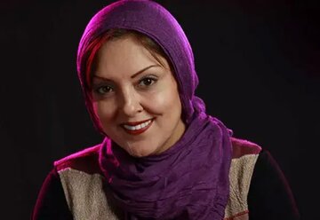 پرستو گلستانی به صحنه می‌آید