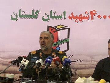 سردار حسینی: ۳۲۰ هزار سند و تصویر از شهدای گلستان جمع‌آوری شد