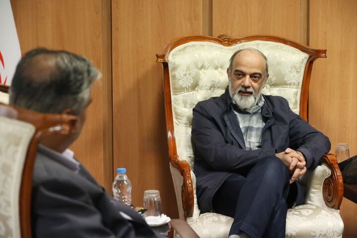 استاندار مرکزی خواستار نقش‌آفرینی ایسنا در معرفی ظرفیت‌های ملی استان و مطالبات مردم شد