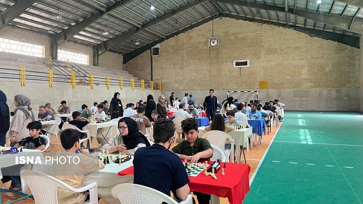 برگزاری نخستین دوره مسابقات برق‌آسای شطرنج با حضور ۱۰۰ شطرنج‌باز در آبدانان