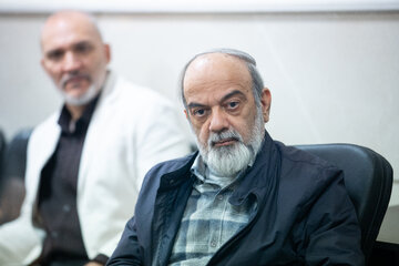 محمدعلی نادعلی‌زاده مدیرعامل ایسنا در بازدید از دفتر این خبرگزاری در اراک