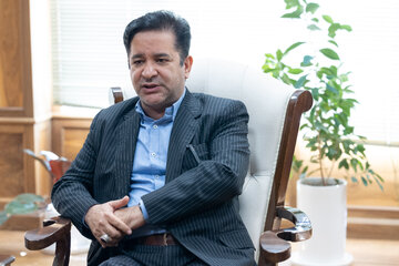 حسین صادقی رییس دانشگاه اراک