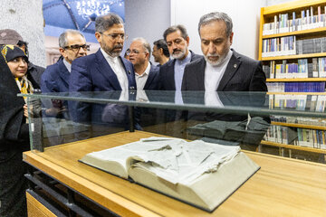 سید عباس عراقچی، وزیر امور خارجه در مراسم گشایش مرکز اسناد و موزه شهید کمال خرازی