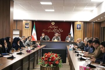 تاکید مدیرکل آموزش و پرورش سمنان بر ضرورت حضور پرشور مدارس در راهپیمایی ۱۳ آبان