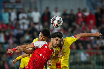 هفته دهم لیگ برتر فوتبال ایران؛ پرسپولیس - فولاد