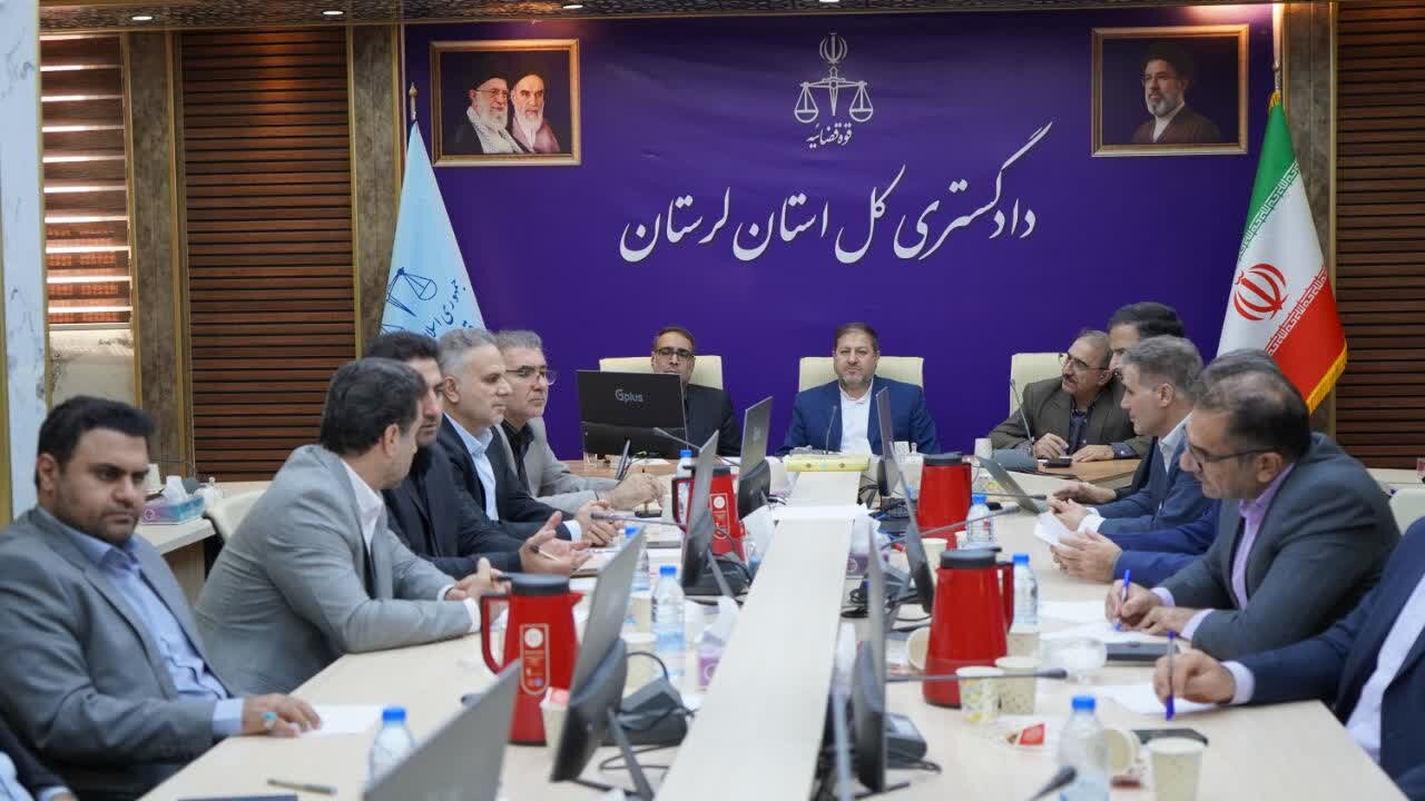 تأکید رئیس‌کل دادگستری لرستان بر توسعه ارجاع هوشمند پرونده‌ها