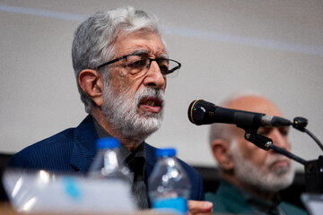 سخنرانی غلام علی حداد عادل، رئیس فرهنگستان زبان و ادب فارسی و بنیاد سعدی، در مراسم یادبود شهید لاریجانی در دانشگاه تهران 