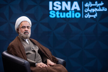 حضور آیت‌الله مرتضی جوادی آملی در خبرگزاری ایسنا