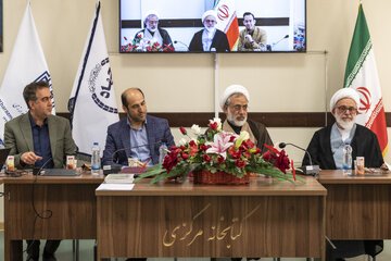 آیین تجلیل از برگزیدگان دومین و سومین دوره پویش ملی «آیین ققنوس»