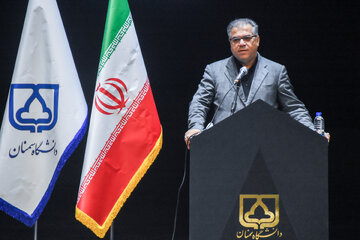 سخنرانی مهدی براری، معاون سیاسی، امنیتی و اجتماعی استاندار سمنان در مراسم تکریم و معارفه رئیس دانشگاه سمنان