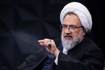 حضور آیت‌الله ابوالقاسم علیدوست در خبرگزاری ایسنا