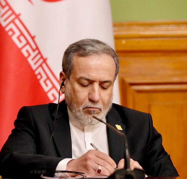 عراقچی: ایران برنامه‌ای۷ روزه برای بازگشایی تنگه هرمز در صورت رفع تهدیدهای نظامی ارائه کرد
