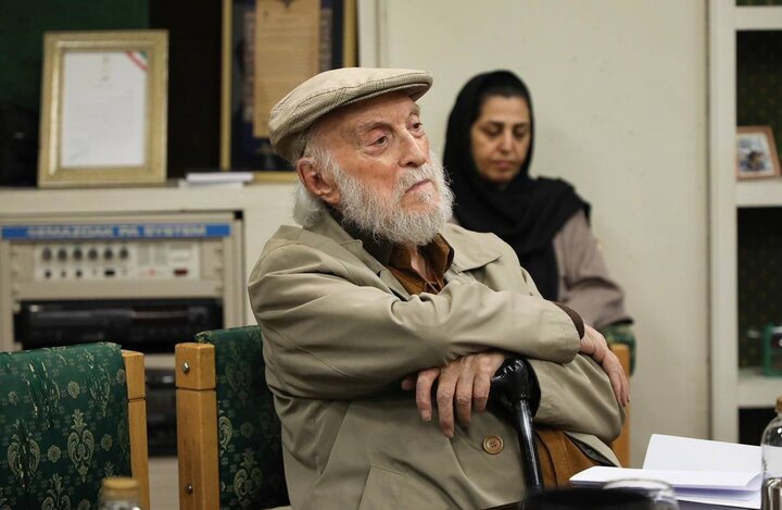 جشن ٩٠ سالگی «محمّد مجتهد شبستری» در مرکز دائرة‌المعارف بزرگ اسلامی