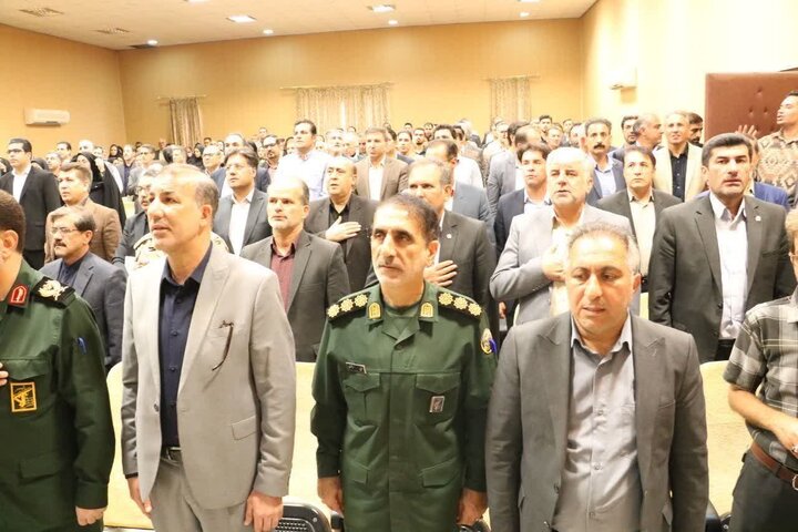 معاون استانداری ایلام: دانشگاه آزاد ۴۰ درصد فارغ‌التحصیلان پس از انقلاب را تربیت کرده است