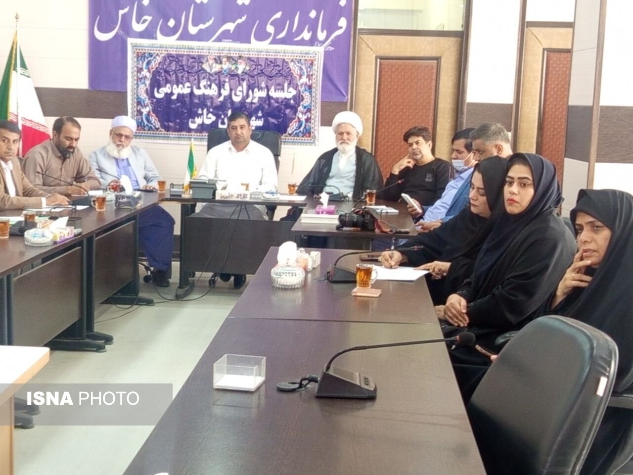 امام جمعه خاش: وحدت و آگاهی نسل جوان، سرمایه مقابله با تهدیدات است