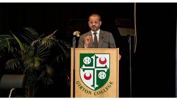 بدر البوسعیدی: به تلاش‌های دیپلماتیک برای برقراری امنیت در منطقه خلیج فارس ادامه می‌دهیم