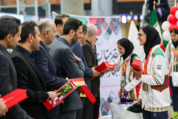 استقبال از کاروان مدال‌آوران پاراآسیایی
