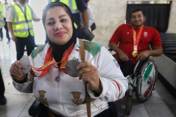 شهلا حدیدی برنده دو مدال نقره در رشته‌های پرتاب دیسک و پرتاب وزنه