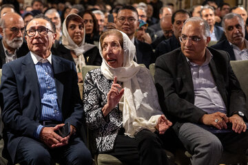 آیین رونمایی از کتاب «هزاران سال ایران» به روایت هربرت کریم مسیحی
