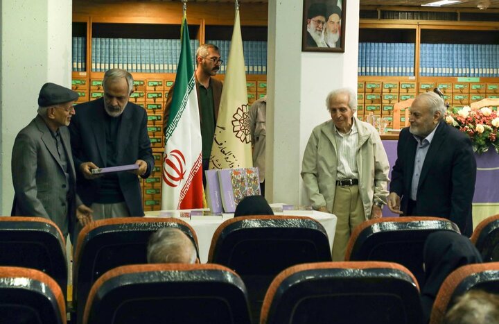انتقاد به نظام امتیازدهی مقالات علمی