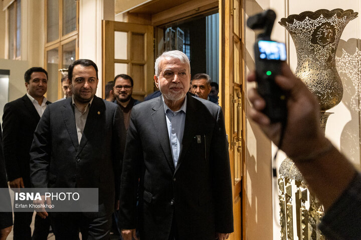 اعتراف صالحی امیری، امیدهای ژاله آموزگار و رونمایی از «هزار سال ایران»