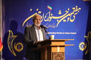 نماینده تبریز: تأمین مسکن کارگران و حذف قراردادهای موقت را پیگیری می‌کنیم