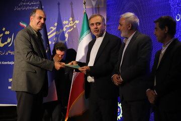 سی‌وهفتمین جشنواره امتنان از کارگران نخبه و گروه‌های کار نمونه استان آذربایجان شرقی
