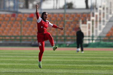 داربی فوتبال زنان؛ استقلال - پرسپولیس
