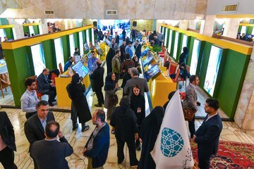 نمایشگاه شرکت‌های راه‌یافته به مرحله نهایی بیستمین جشنواره ملی فن‌آفرینی شیخ بهایی 
