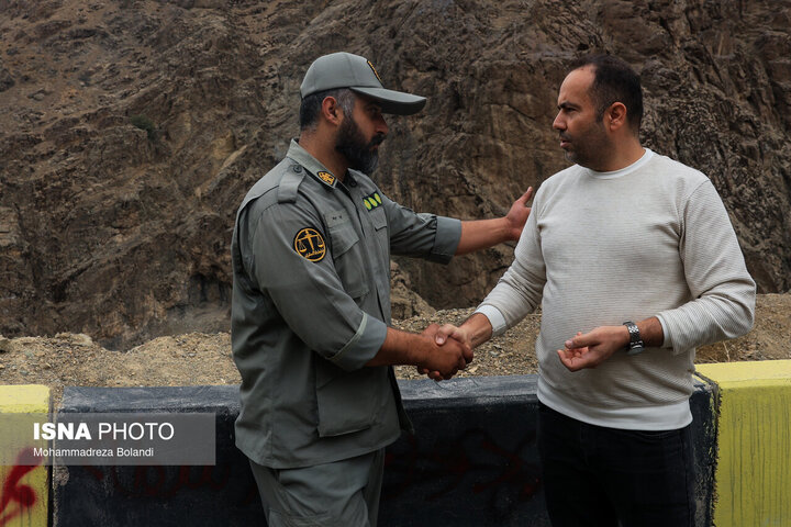 ۴۰ روز دور از خانواده برای نجات خانه طبیعت