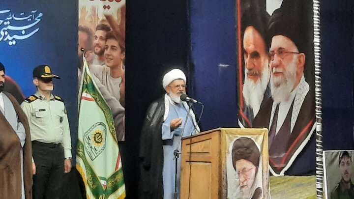 رئیس سازمان عقیدتی سیاسی فراجا: جشن سقوط آمریکا را در میدان های ایران برگزار می‌کنیم