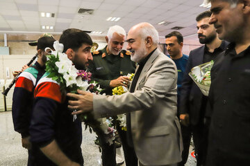 آیین استقبال از مدال آوران قهرمانی جهان کشتی فرنگی - اهواز