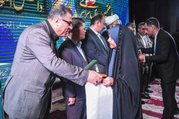 تجلیل از برگزیدگان هفتمین اجلاس سراسری نماز دانش آموزی - شاهرود