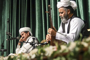 اجرای غلامحسین غفاری و محسن عسگریان در آیین نکوداشت نامداران فرهنگ و هنر - مشهد