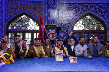 تشرف شیوخ عشایر عراق به رواق دارالذکر و مزار رهبر شهید انقلاب، حضرت آیت‌الله سیدعلی خامنه‌ای، در حرم مطهر رضوی