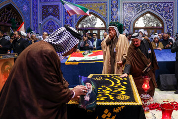تشرف شیوخ عشایر عراق به رواق دارالذکر و مزار رهبر شهید انقلاب، حضرت آیت‌الله سیدعلی خامنه‌ای، در حرم مطهر رضوی