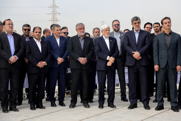 افتتاح مخزن ۴۰ هزار مترمکعبی آب یزد با حضور معاون اول رئیس جمهور 
