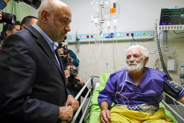 بازدید احمد میدری وزیر تعاون، کار و رفاه اجتماعی از بیمارستان امام علی (ع) تامین اجتماعی فرخشهر