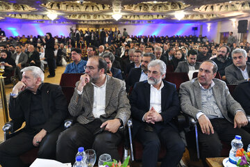 آئین اعطای جوایز به برگزیدگان بیستمین جشنواره ملی فن‌آفرینی شیخ بهایی در اصفهان