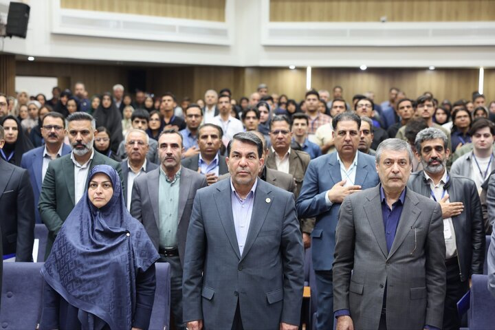 همایش تجلیل از رتبههای برتر کنکور استان کرمان برگزار شد